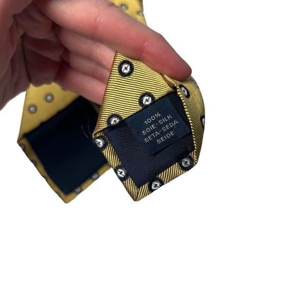 Breuer Gold Geometric Polka Dot 100% Silk Mens Necktie Made in France Luxury Tie - Picture 3 of 5